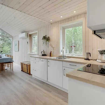 Hilje - 350m From The Sea By Interhome Feriehus *